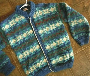 Granny Grandma Core Y2K Cowichan Blue Red Heavy Knit Cardigan Sweater No buttons - Picture 1 of 10