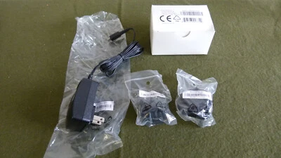 Blackberry International PSM04R-050CHW1(M) Travel Charger Micro-USB, Black - Image 1 of 4