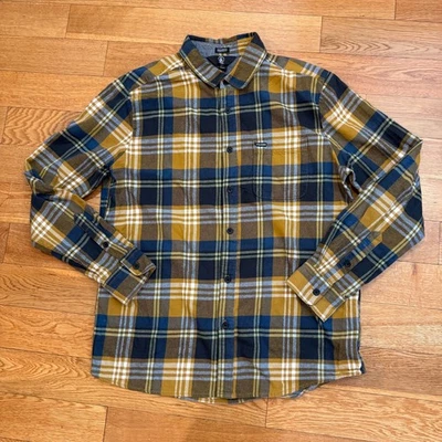 Volcom Modern Fit Flannel Button Up Long Sleeve Plaid Tartan Medium - Image 1 of 4