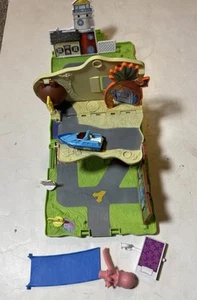 SpongeBob SquarePants Matchbox Pop Up Adventure Set (7) Pieces &&& - Picture 1 of 3