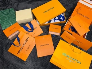 Louis Vuitton Tüte, Boxen , Verpackung , Karton , Rolex Box, Burberry Tüte - Bild 1 von 14