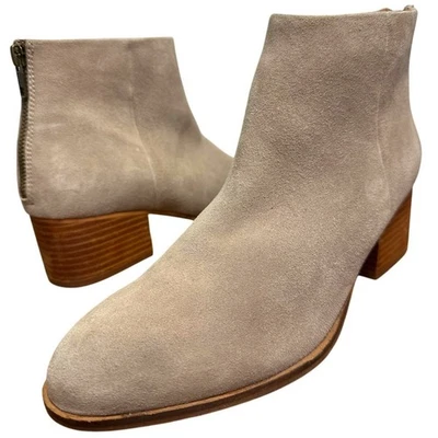 Women's Ankle Boots Size 8 Seychelles Light Gray Suede Heeled Fall Winter Shoes - Image 1 of 4