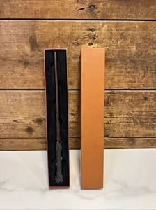 Universal Studios Die Zauberwelt von Harry Potter Zauberstab - Bild 1 von 7