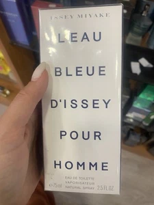 AUTÉNTICO ISSEY MIYAKE Leau Bleue DisseyPour HOMME EAU DE TOILETTE HOMBRES 2,5 fl OZ - Imagen 1 de 4