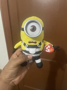 Ty Minion Carl Prisoner Despicable Me 3 Illumination gelb Plüsch Beanie Babys - Bild 1 von 1