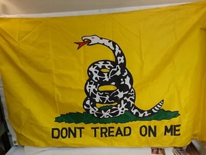 Dont Tread On Me Flag 3x5 Ft - Yellow Tea Party Rattlesnake Gadsden -Don’t Tread - Picture 1 of 2