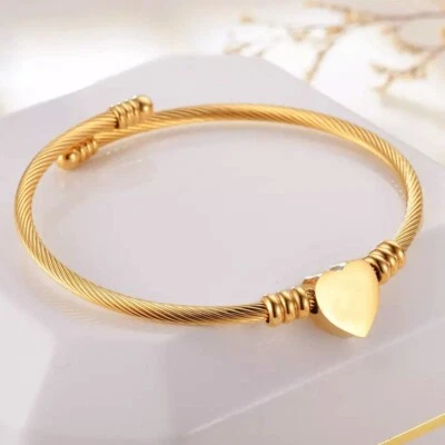18K Gold Filled Over Stainless Steel Womens 7" Heart Charm Bracelet D998 - Image 1 of 4