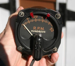 Sun Vintage D-3 D3 Tach 5K 5000 RPM Tachometer w/ Light, Cup, Instructions & Box - Picture 1 of 16