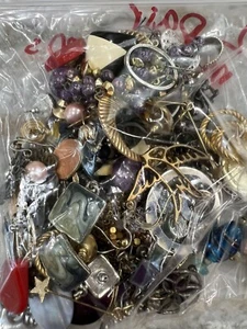 42 Matched Pair Vintage To Modern Grab Bag Lot Of Wearable Earrings - Picture 1 of 9