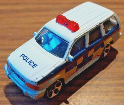 REAL TOY FORD EXPLORER 4X4 POLICE CAR GOOD CONDITION 1:64 90 - Image 1 of 4