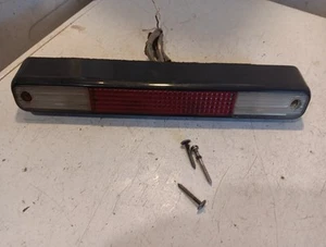 1988-1998 Chevrolet & GMC C/K 1500 Third Brake Light Stop Lamp High Mount 88-98 - Foto 1 di 20
