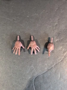 Marvel Legends Series 3 Hands For 6" Afro American Action Figures - Picture 1 of 2