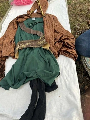 “GOTHIC MIDIEVAL” COSTUME ONE SIZE - Image 1 of 4