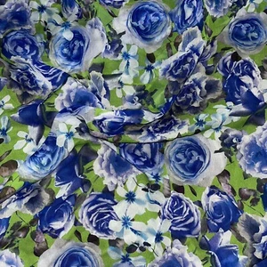 100% Silk Chiffon Hand Finished Green Pretty Floral 1m X 1.3m Rem,Scarf, K4 - Picture 1 of 1