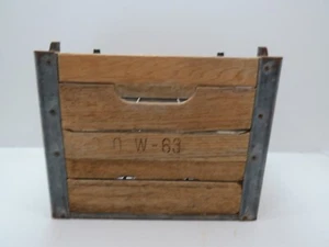 VACA ANTIGUA - CAJA DE LECHE DE MADERA 1963 CAJA DE LECHE (MC773C) - Imagen 1 de 7