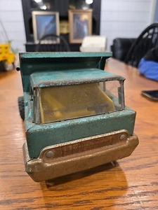 Vintage STRUCTO 11 1/2"" Camion dumper in acciaio pressato verde metallo - Foto 1 di 24