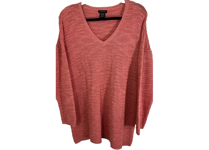 Suéter Pullover Tejido Mangas Largas Cuello en V (CORAL, L) USADO Foto 1 de 1