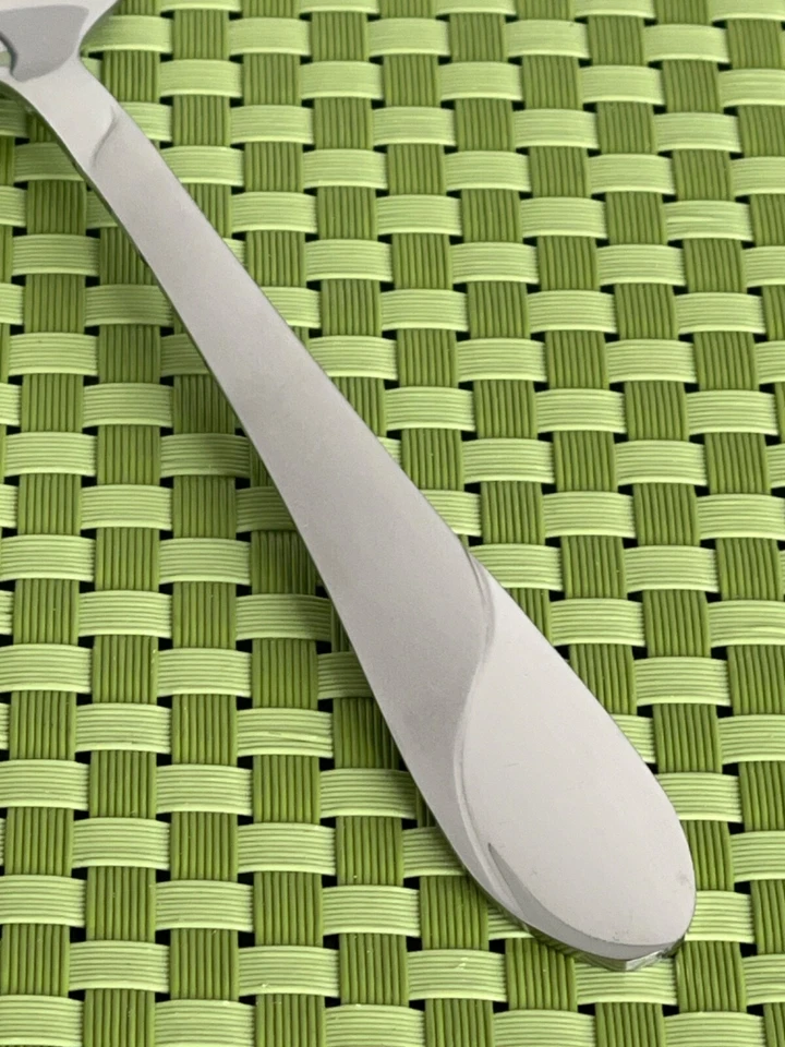 Cubiertos Cambridge SWIRL SAND acero inoxidable esmerilado y brillante ELECCIÓN INTELIGENTE B33VG Foto 1 de 1