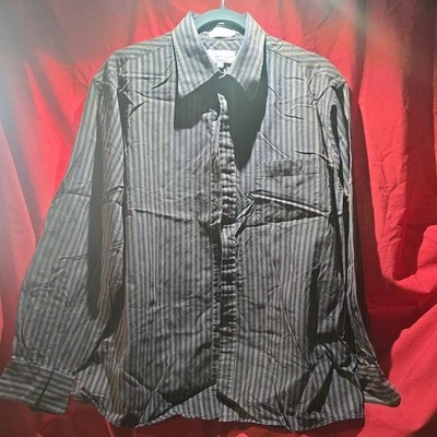 Eighty Eight Men's Button-Down Long Sleeve Dress Shirt Size L Large Striped  - Image 1 of 4