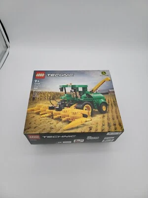 Lego Technic John Deere 9700 Forage Harvester Tractor 42168 Building Toy Farming - Image 1 of 4