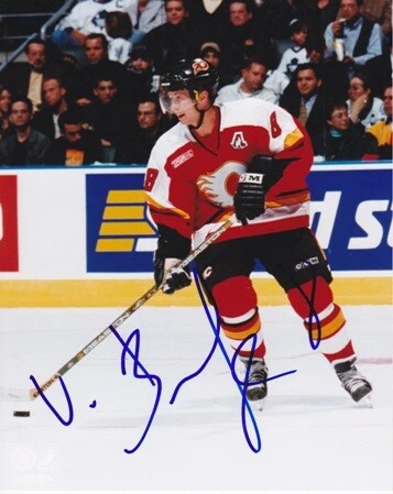 Foto autografiada de Calgary Flames firmada por Valeri Bure de 8x10 pulgadas + certificado de autenticidad Foto 1 de 1