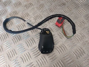 Commande volant contrôleur radio - RENAULT KANGOO I (1) - De 09-1997 à 06-2003 - Picture 1 of 4