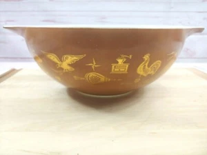 Vintage Pyrex Cenicienta 4 cuartos de galón marrón americano temprano hoja de oro Cenicienta Bowl  - Imagen 1 de 4