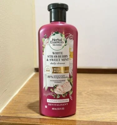 Herbal Essences 13.5oz White Strawberry&Sweet Mint Daily Cleanse Conditioner - Image 1 of 2