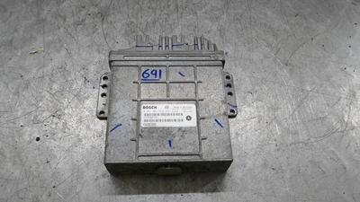 Jeep Cherokee 1997 - 2001 2.5 Diesel ECU Engine Control Unit 0281001514 - Image 1 of 4