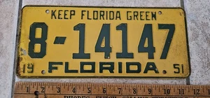 Etiqueta de matrícula vintage 1951 del condado de Volusia Florida Keep Green Sign Daytona - Imagen 1 de 3