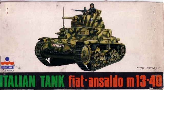 Italian Tank Fiat-Ansaldo M13/40 ESCI | N. 8030 | 1:72 - Immagine 1 di 1