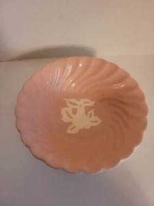 Vintage Cameoware by Harker Potter Bowl Pink - Picture 1 of 6