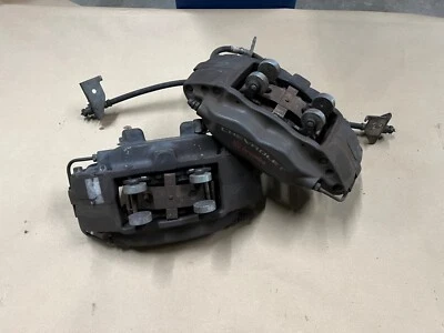 Pinzas de freno delanteras Chevrolet Camaro SS 2010-2015 Brembo - OEM  Foto 1 de 4