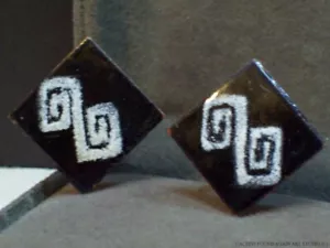Gemelos de cobre esmaltado blanco negro vintage retro abstracto llave geek mediados de siglo - Imagen 1 de 8