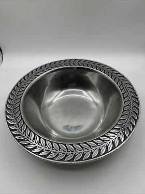 WILTON ARMETALE  Laurelberry Med. Round Serving/Salad Bowl (12.5”) #377015/USA - Image 1 of 4
