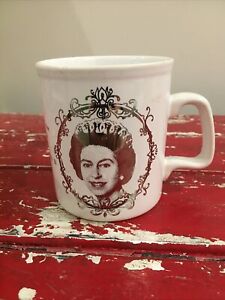 Commemorative H.M Queen Elizabeth II Silver Jubilee Mug Staffordshire Signed On