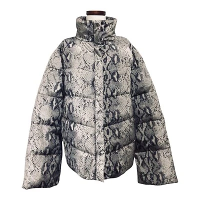 Chaqueta Abrigo Puffer Gris y Negro BETSEY JOHNSON Pitón Estampado Serpiente Talla M Foto 1 de 4