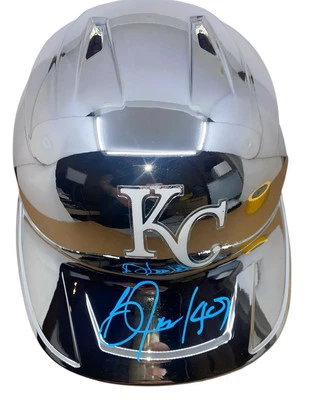 BO JACKSON SIGNED KANSAS CITY ROYALS CHROME BATTING HELMET BECKETT COA RAIDERS - Image 1 of 4