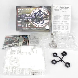 1996 Monogram Ron Hornady Jr #16 Smith & Wesson Monte Carlo 1/24 Model Kit LTD - Picture 1 of 12
