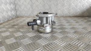 Pompe à vide Pierburg - RENAULT Scenic II (2) 1.5 DCI - Réf : 8200521381 - Picture 1 of 4