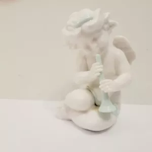 Vtg Cherub/Angel Figurine Playing Flute Ardalt Lenwile White Baby Blue Japan - Picture 1 of 5