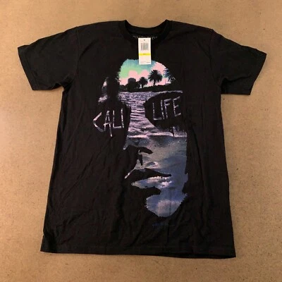 Camiseta manga corta Ring Of Fire para hombre talla mediana negra Cali Pink Life nueva con etiquetas Foto 1 de 4