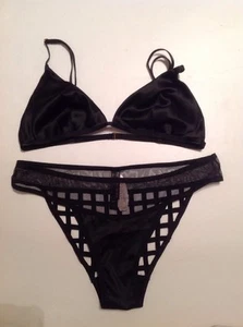 Victorias Secret Very Sexy Unlined Bralette Panty Set Medium Black Satin Fisnnet - Picture 1 of 11