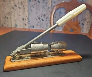 Vintage Reed's "Rocket" Nutcracker Wood And Metal  - Picture 1 of 21