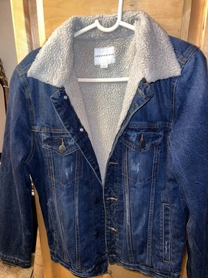 Y2K VINTAGE  Aeropostale Fur  Lined Men's Jacket  Size small - Image 1 of 4