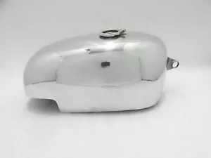 Velocette Thruxton Polished Aluminium Fuel Petrol Tank With Cap - Foto 1 di 8