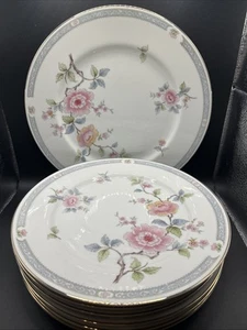 13 Piece "Peonies" Dinnerware Fine China 6 Dinner 10”, 6 Sa1ad, Serving 12” 3912 - Picture 1 of 8