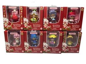 The World Of Strawberry Shortcake Lot of 8 CheeBee Figures Mixed Series - Picture 1 of 9