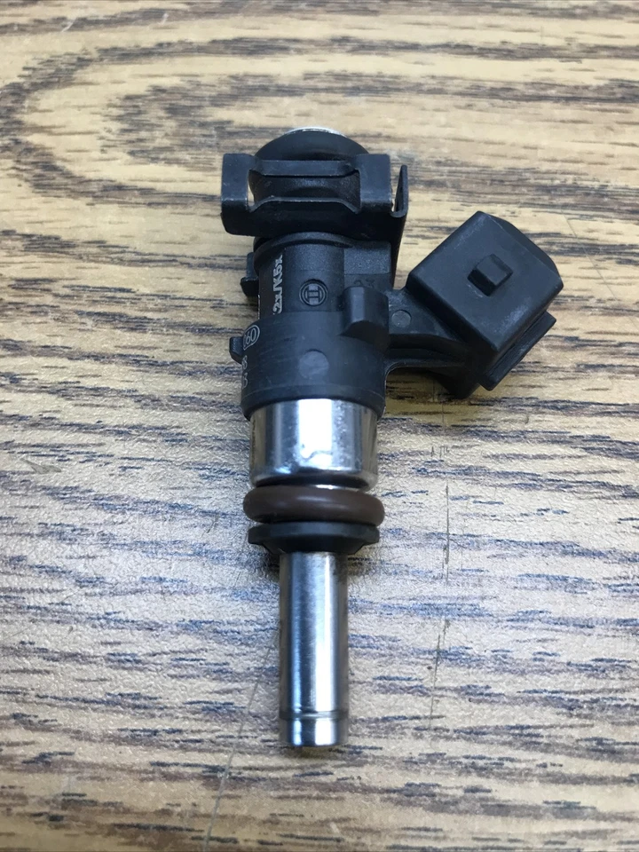 BMW R1200RT 2005 A 2018 VÁLVULA DE INJEÇÃO DE COMBUSTÍVEL PEÇA INJETORA DE COMBUSTÍVEL # 13617672335 - Imagem 1 de 4