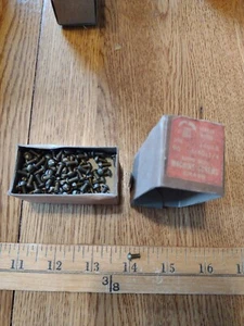 VITI MACCHINA TESTA TONDA 4-40 x 1/4" ottone. Quantità: 96. NOS - Foto 1 di 2
